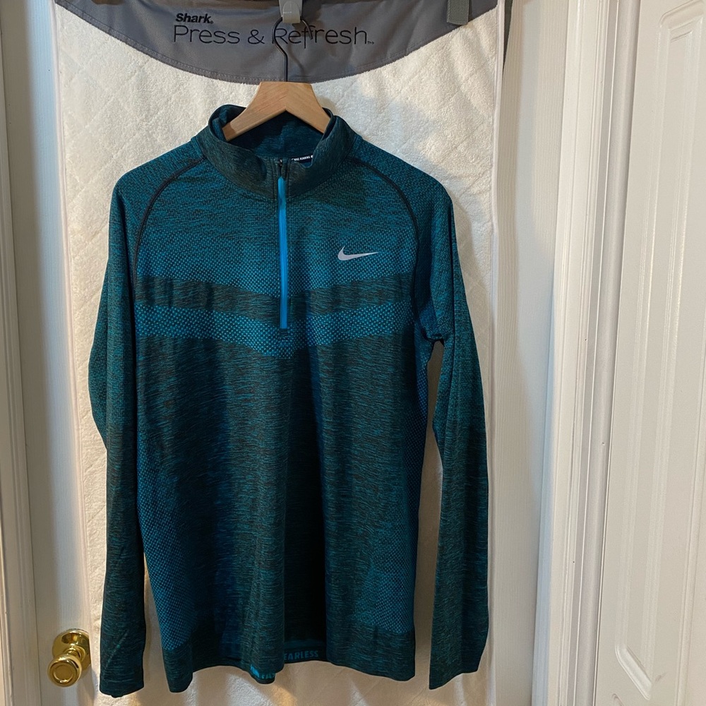Nike Track Pullover